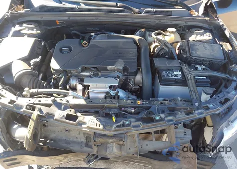 2018 Chevrolet Malibu Lt z USA, uszkodzony, nr VIN 1G1ZD5STXJF247940